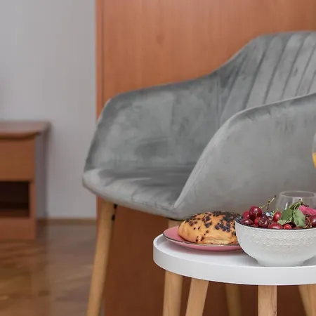 Skiljini Dvori - Studio-apartman 3 아파트 마카르스카