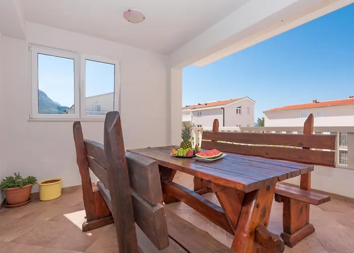 Skiljini Dvori - Studio-apartman 3 Макарска