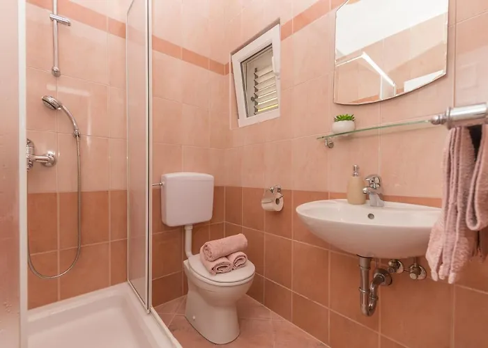 Skiljini Dvori - Studio-apartman 3 Апартаменты Макарска