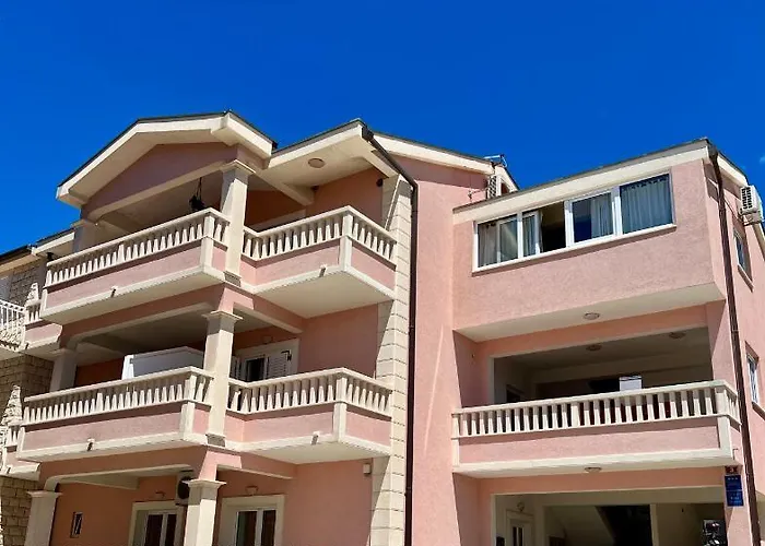 Skiljini Dvori - Studio-apartman 3 Макарска